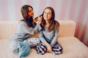 Sleeping with makeup on Sleeping with makeup on
